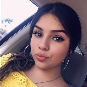 Meet your Posher, Jasmine